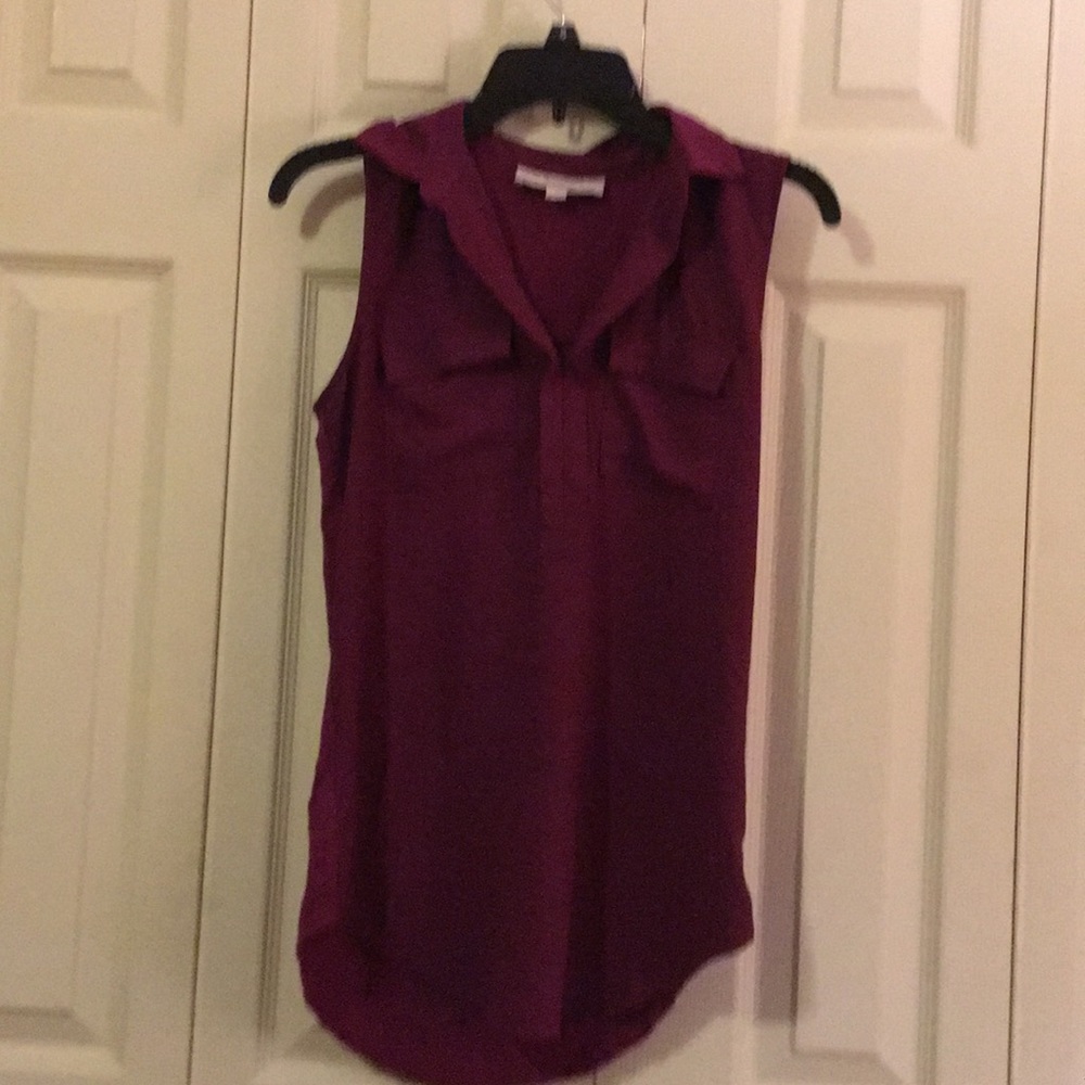 Sleeveless plum top size X-Small